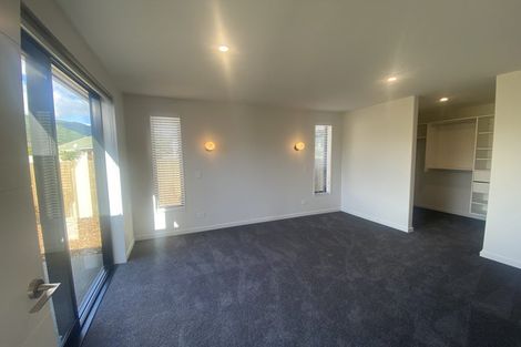 Photo of property in 19 Kaiwaru Place, Waikanae, 5036
