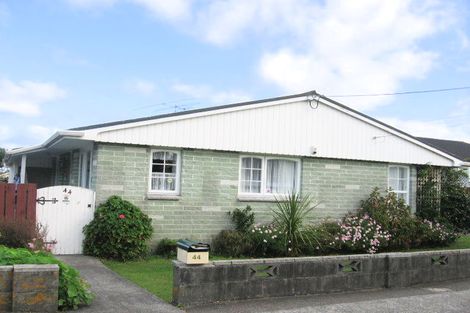 Photo of property in 2/44 Epuni Street, Hutt Central, Lower Hutt, 5011