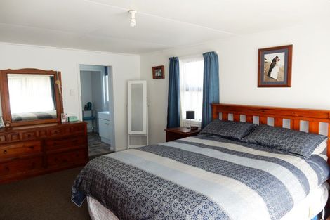 Photo of property in 1 Gordon Street, Weston, Oamaru, 9401