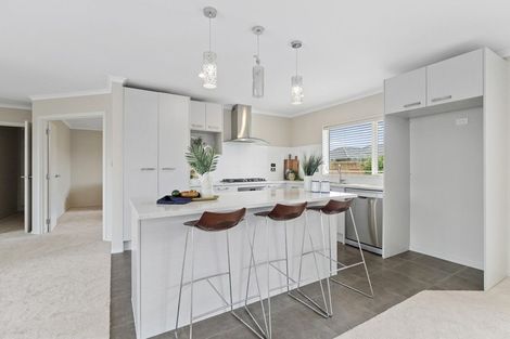 Photo of property in 18 Piwakawaka Court, Rototuna North, Hamilton, 3210