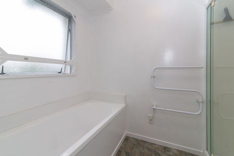 Photo of property in 22 Baxter Place, Owhata, Rotorua, 3010