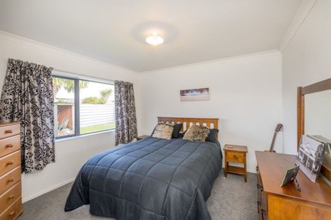 Photo of property in 4 Awahou Place, Foxton, 4814