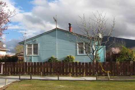 Photo of property in 19 Noni Street, Turangi, 3334