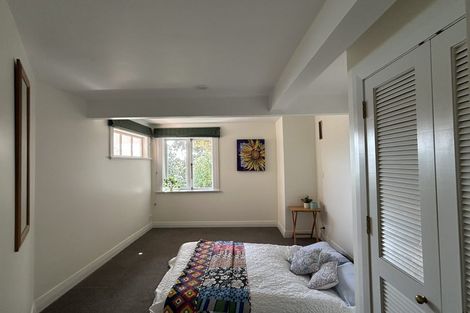 Photo of property in 2/1 Wilkinson Street, Oriental Bay, Wellington, 6011
