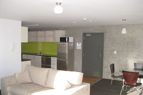 Photo of property in 2 Torrens Terrace, Mount Cook, Wellington, 6011