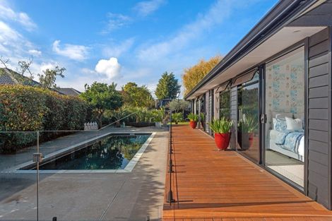 Photo of property in 137 Potae Avenue, Riverdale, Gisborne, 4010