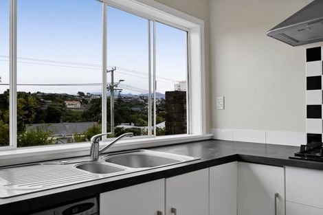 Photo of property in 64 Ngamotu Road, Spotswood, New Plymouth, 4310