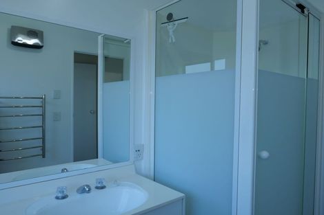 Photo of property in 34 Rosewood Place, Paraparaumu, 5032