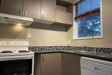 Photo of property in 2/12 Wood Street, Wallaceville, Upper Hutt, 5018