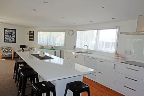 Photo of property in 1 Gordon Street, Weston, Oamaru, 9401