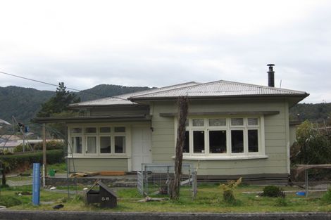 Photo of property in 710 Seven Mile Road, Runanga, 7803