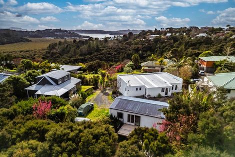 Photo of property in 39 Hihitahi Rise, Paihia, 0200
