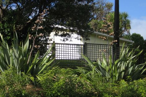 Photo of property in 65 Grand View Road, Leigh, 0985