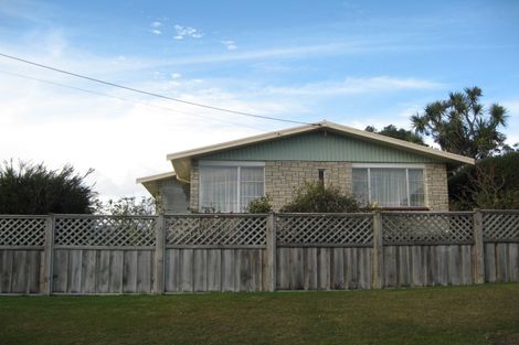 Photo of property in 64 Hunt Street, Andersons Bay, Dunedin, 9013