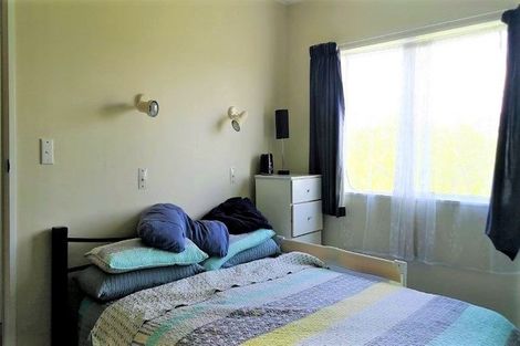 Photo of property in 1/31 Mana Avenue, Titahi Bay, Porirua, 5022