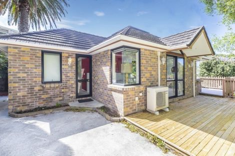 Photo of property in 48 Tio Tio Road, Miramar, Wellington, 6022