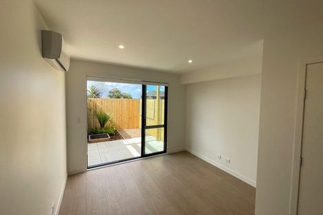 Photo of property in 5/5 Brandon Road, Glen Eden, Auckland, 0602