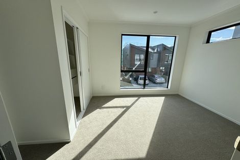 Photo of property in 15 Mahalo Avenue, Wiri, Auckland, 2104