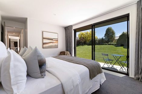 Photo of property in 6 Pendeen Crescent, Jacks Point, Queenstown, 9371