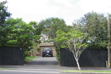 Photo of property in 167 Birkenhead Avenue, Birkenhead, Auckland, 0626