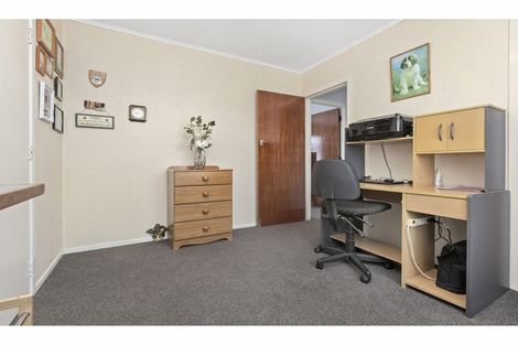 Photo of property in 19 Cecil Street, St Andrews, Hamilton, 3200
