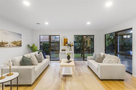 Photo of property in 1/13 Pinewood Grove, Botany Downs, Auckland, 2010