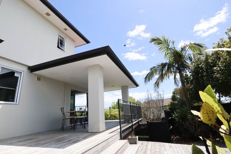 Photo of property in 1/88 Pah Road, Cockle Bay, Auckland, 2014