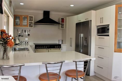 Photo of property in 15 Rawhiti Road, Manly, Whangaparaoa, 0930