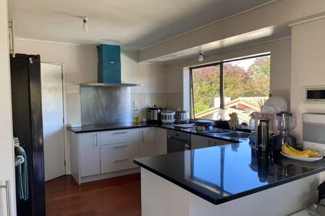 Photo of property in 4 Bramley Drive, Farm Cove, Auckland, 2012