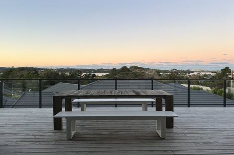 Photo of property in 4 Manuka Close, Mangawhai, 0505