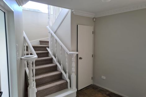 Photo of property in 1/29 Bayview Road, Browns Bay, Auckland, 0630