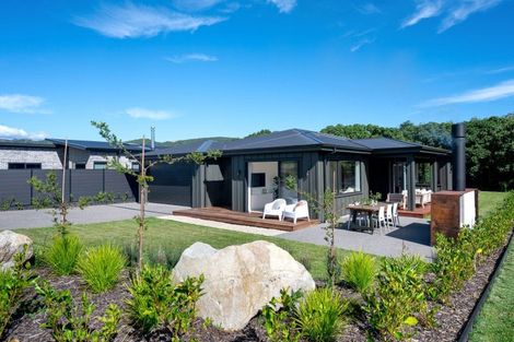 Photo of property in 56 Seven Oaks Drive, Kinloch, 3377