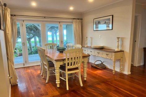 Photo of property in 59 The Esplanade, Eastern Beach, Auckland, 2012