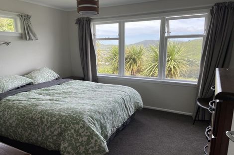 Photo of property in 17 Bedford Street, Northland, Wellington, 6012