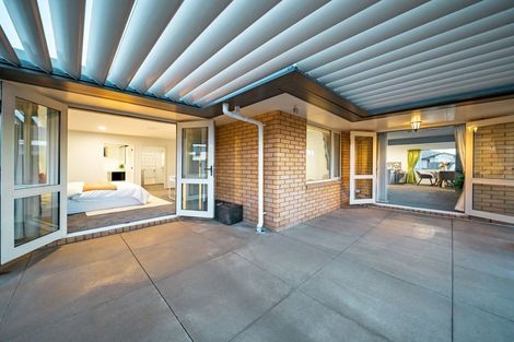 Photo of property in 112 Gayhurst Road, Dallington, Christchurch, 8061