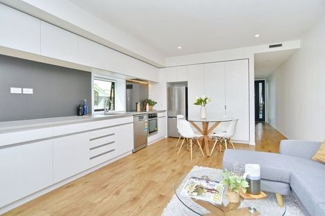 Photo of property in 17/6 Waverley Street, Sydenham, Christchurch, 8023