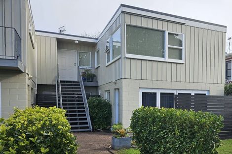 Photo of property in 3/5 Felton Mathew Avenue, St Johns, Auckland, 1072