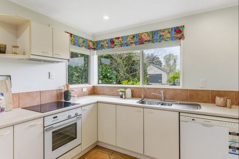 Photo of property in 26 Beach Haven Place, Paraparaumu Beach, Paraparaumu, 5032