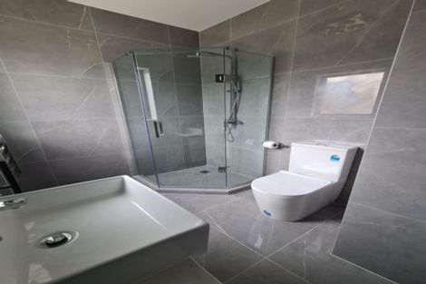 Photo of property in 82 Tir Conaill Avenue, Flat Bush, Auckland, 2019