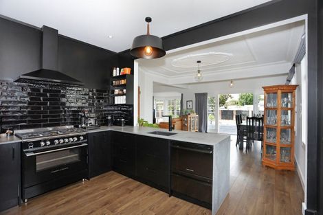 Photo of property in 2 York Street, Feilding, 4702