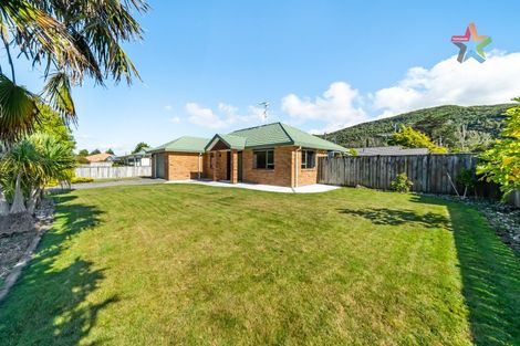 Photo of property in 36 Mary Huse Grove, Manor Park, Lower Hutt, 5019