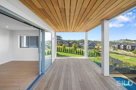 Photo of property in 35 Kikorangi Drive, Wainui, 0992