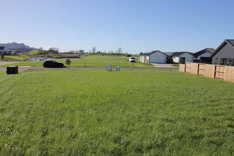 Photo of property in 19 Ngaroma Crescent, Whitianga, 3510