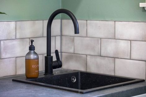 Photo of property in 43 Oakfield Crescent, Pukete, Hamilton, 3200