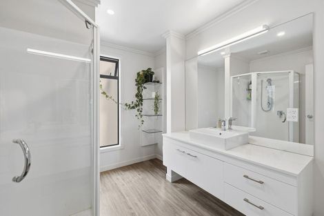 Photo of property in 103 Awataha Crescent, Pyes Pa, Tauranga, 3110