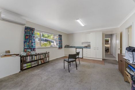 Photo of property in 72 Toi Street, Otaki Beach, Otaki, 5512