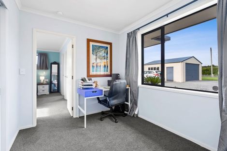 Photo of property in 39 Main Road, Kauri, Kamo, 0185