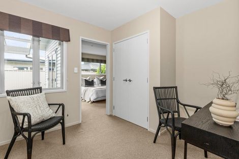 Photo of property in 2 Edwards Street, Frimley, Hastings, 4120