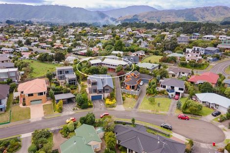 Photo of property in 17 Major Durie Place, Waikanae Beach, Waikanae, 5036