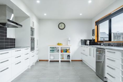 Photo of property in 6 Constitution Avenue, Milton, 9220